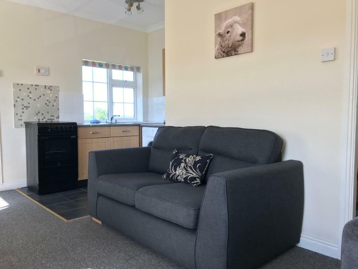 Апартаменты Moorhouse Farm Flat Телфорд Экстерьер фото